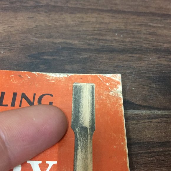 Petex IADC Rotary Drilling Rotary Kelly and Swivel Unit I Lesson 4 Book - Picture 2 of 16